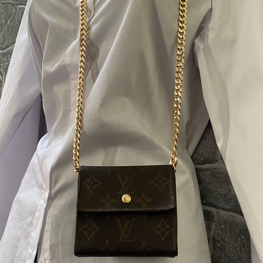 Authentic Vintage Louis Vuitton Monogram Elise Wallet - Picture 4 of 16